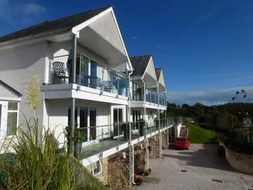 Stoke Gabriel Lodgings