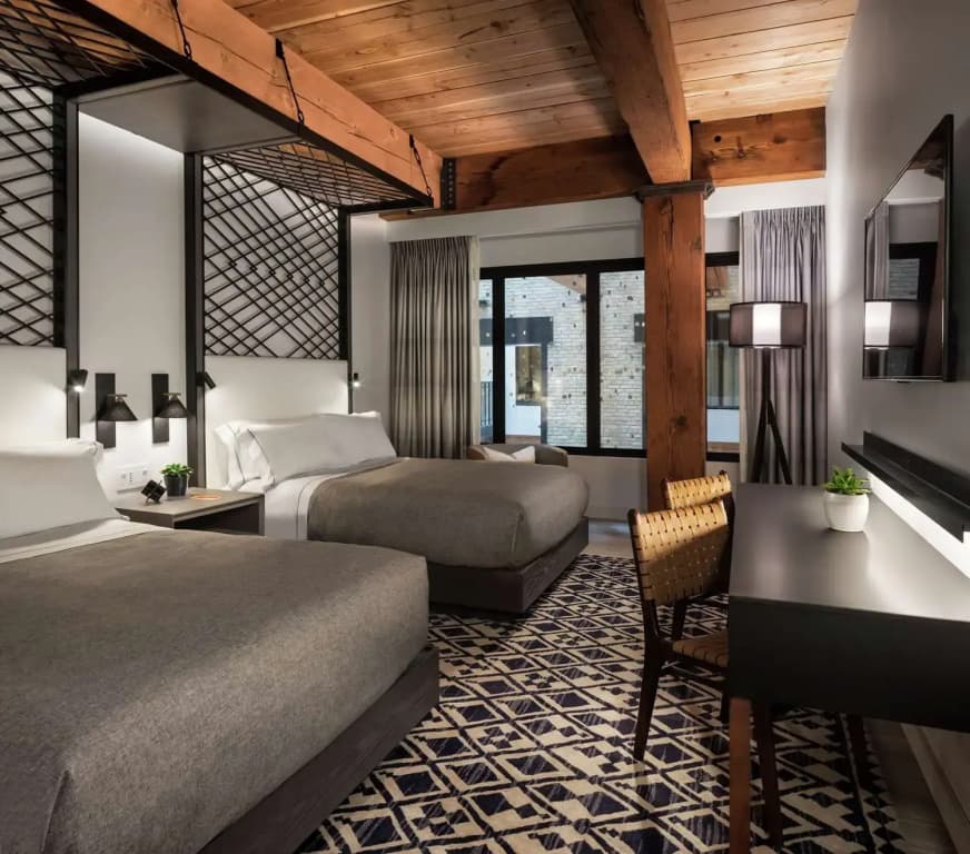hotel