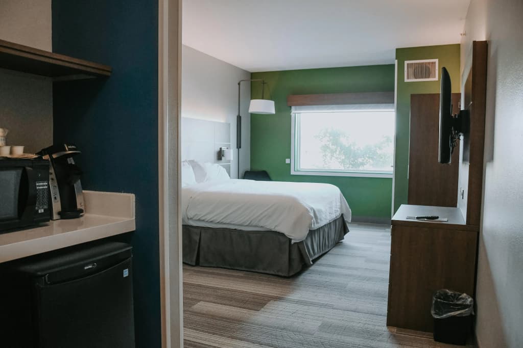 Holiday Inn Express Hotel & Suites Lincoln South By IHG