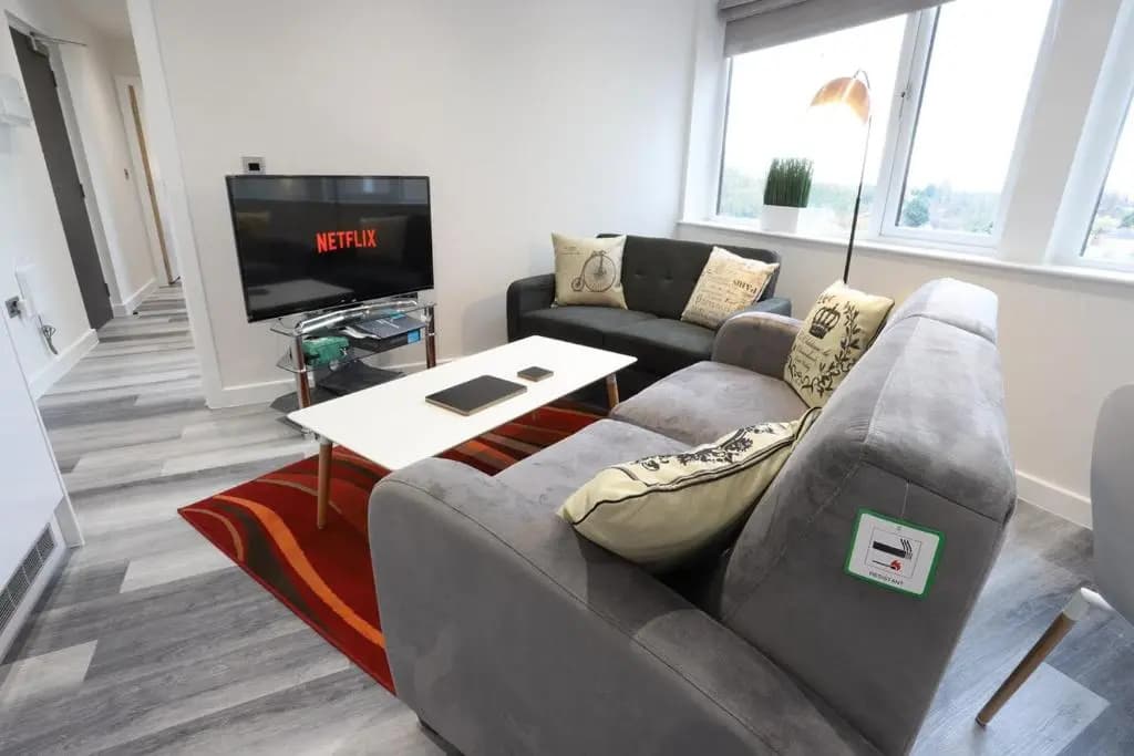 Birmingham Necairport Interchange Shortstay Homebase