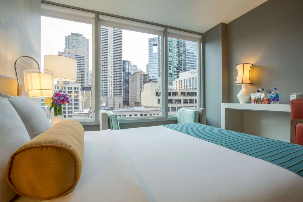 Kinzie Hotel
