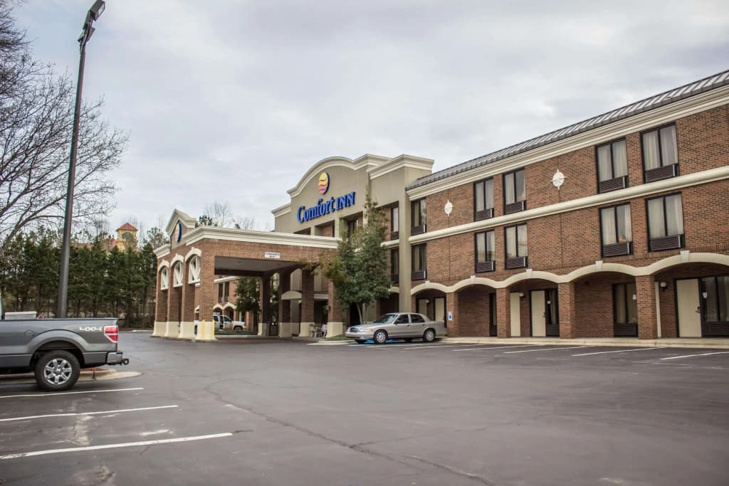 Clarion Pointe Durham Research Triangle Park