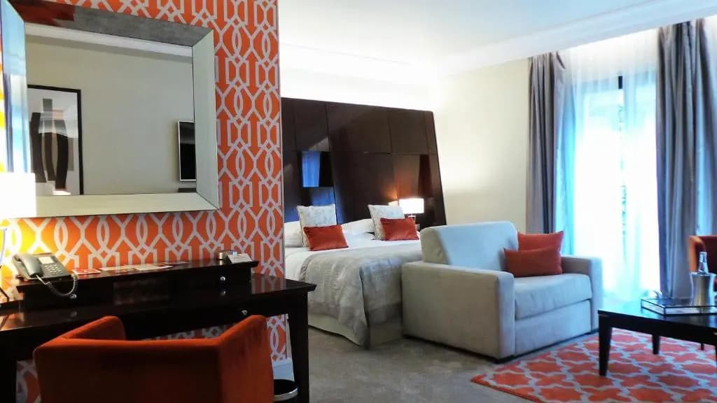hotel