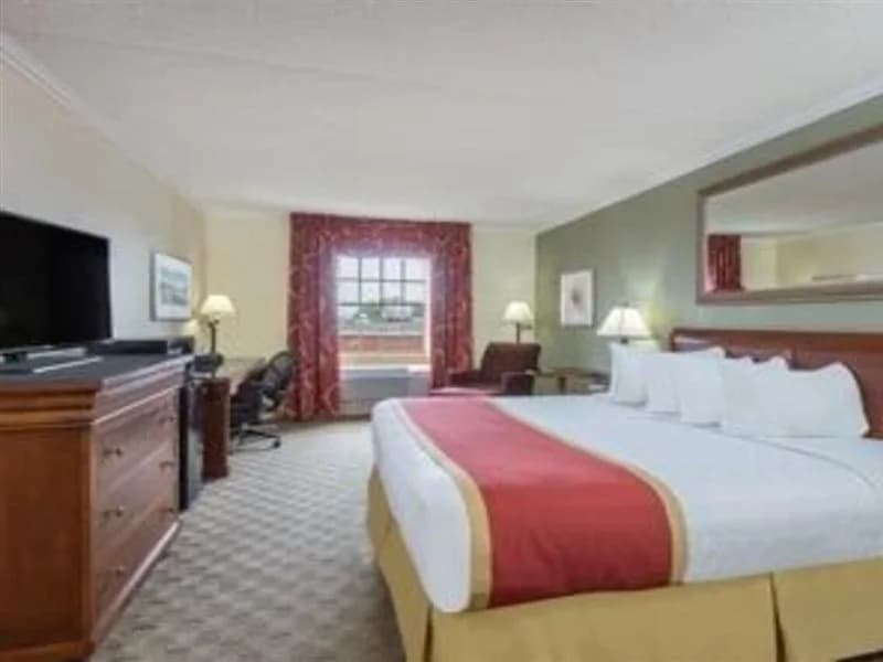 Ramada Morgantown Hotel & Conference Center