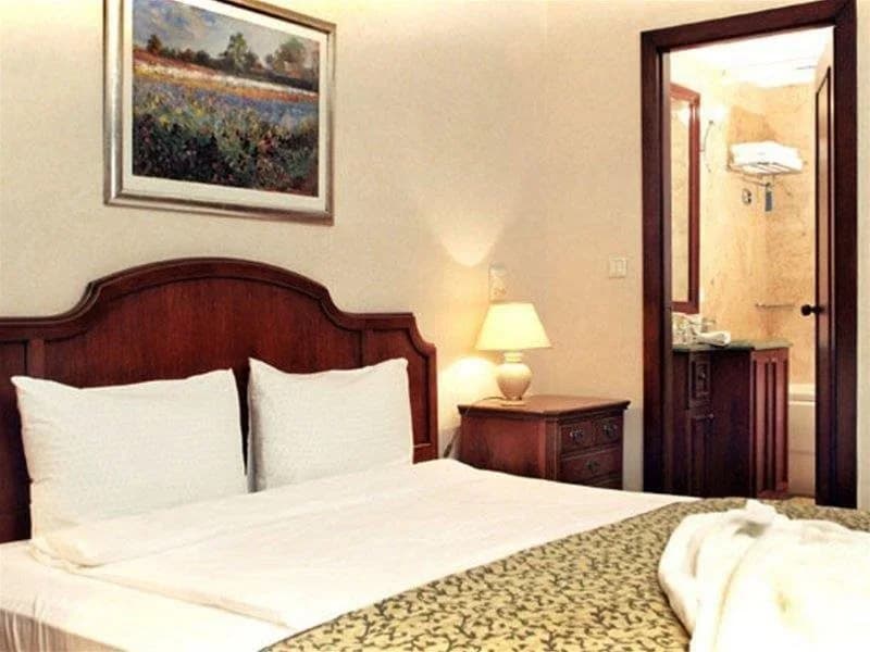 ISR Azeri Apart & Business Center