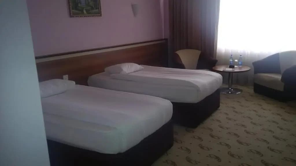 River Side Hotel