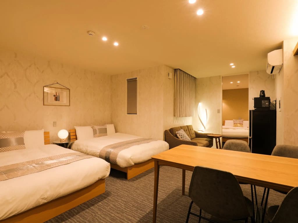 GRAND BASE Gion