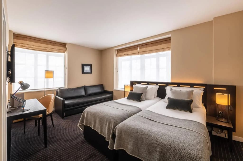 hotel