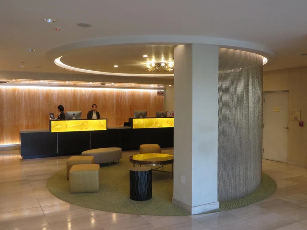 Aventura Hotel