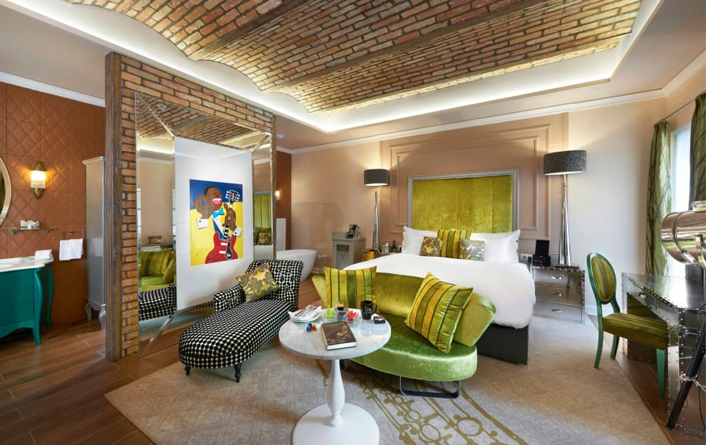 hotel