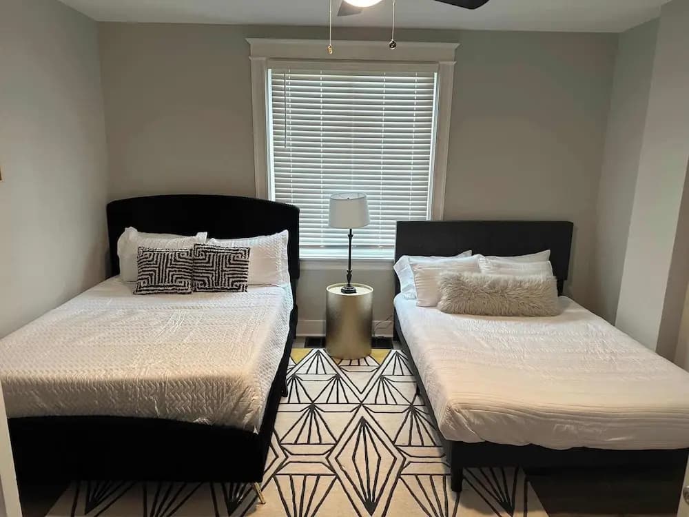 The Luxe Spot 1