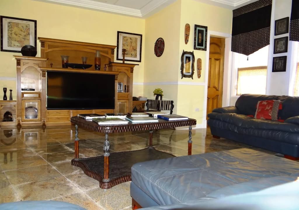 Photo 9