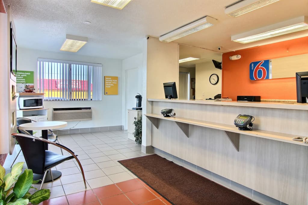 Park Inn by Radisson, Fargo West Acres