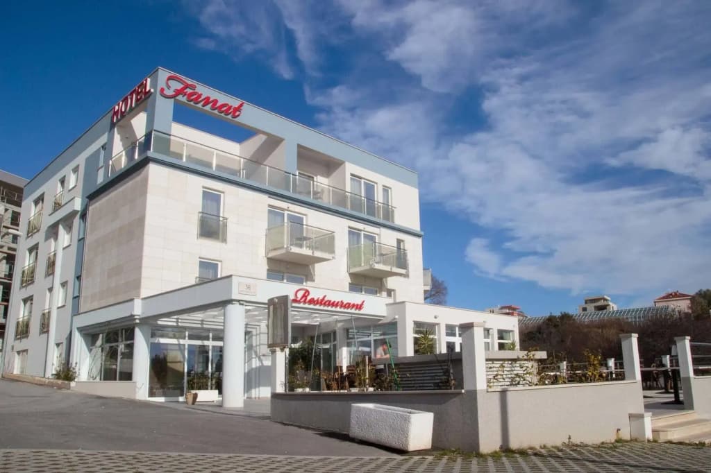 hotel