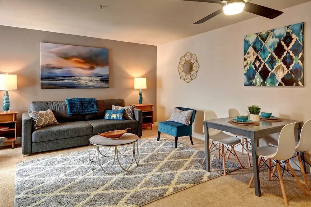 Fountain Court Jewel Suite - Two Bedroom Apartment
