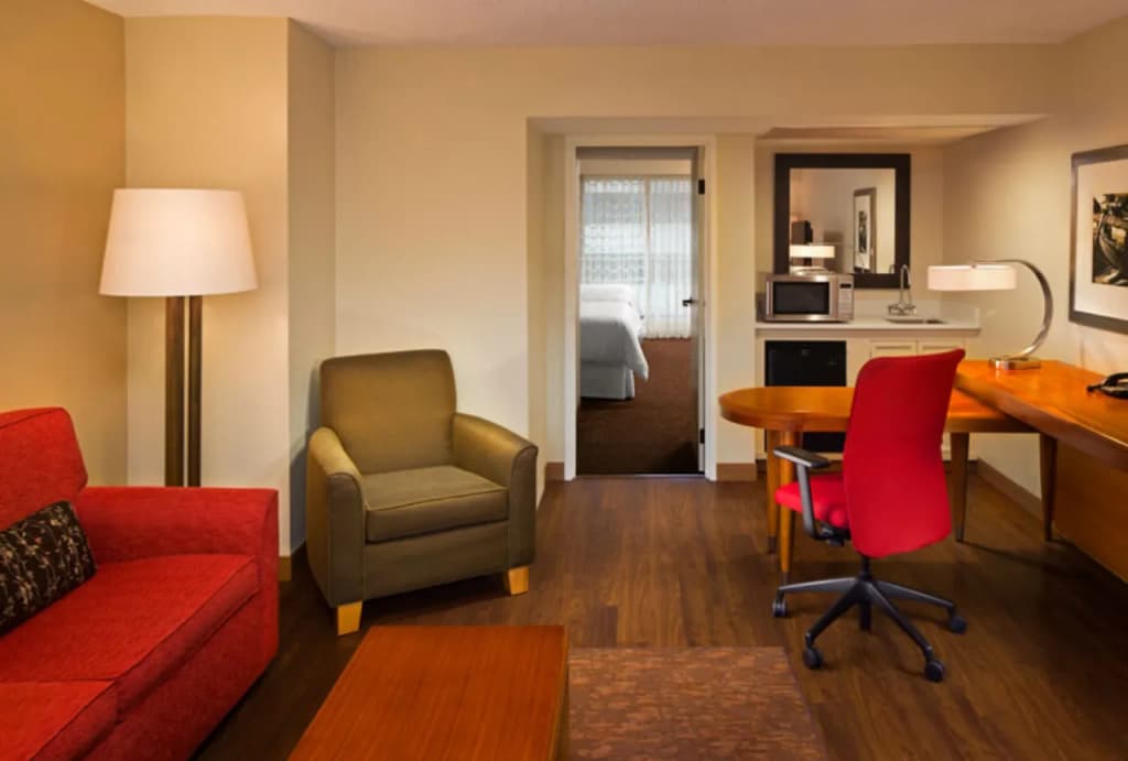 Four Points by Sheraton Suites Tampa Airport Westshore