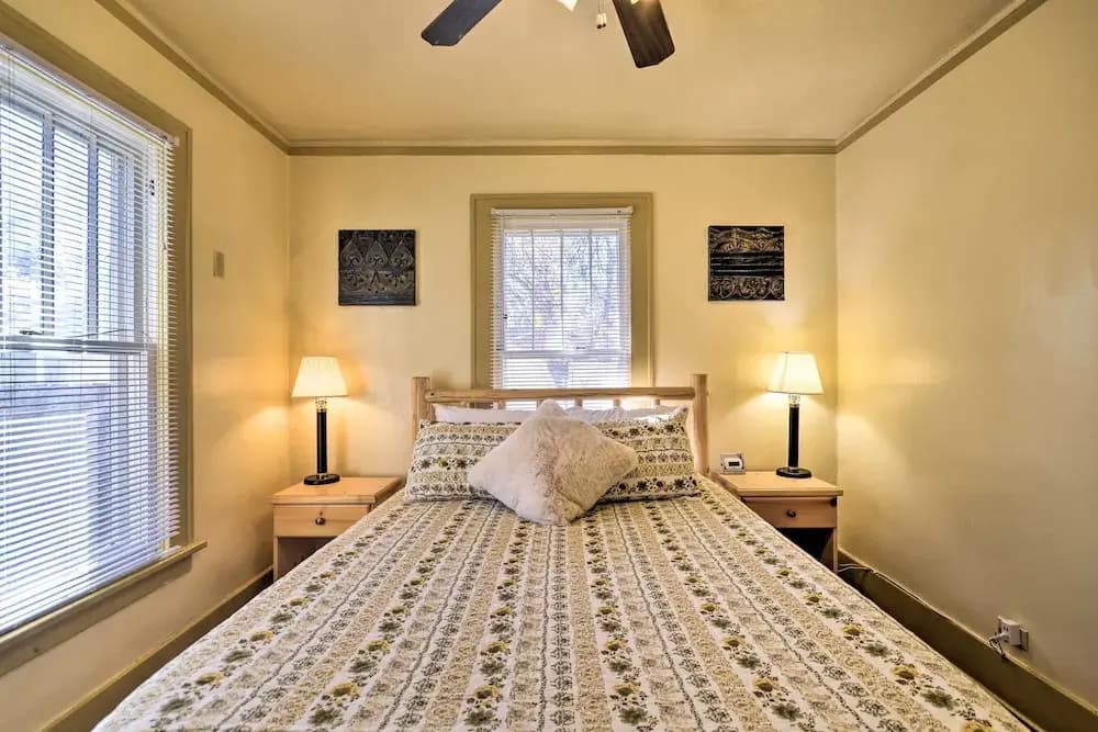 Charming Montana Home w/ Grill: 6 Mi to Lake Elmo!