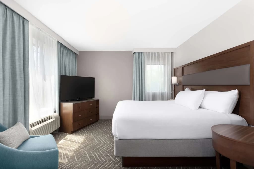 DoubleTree by Hilton Charleston Mount Pleasant