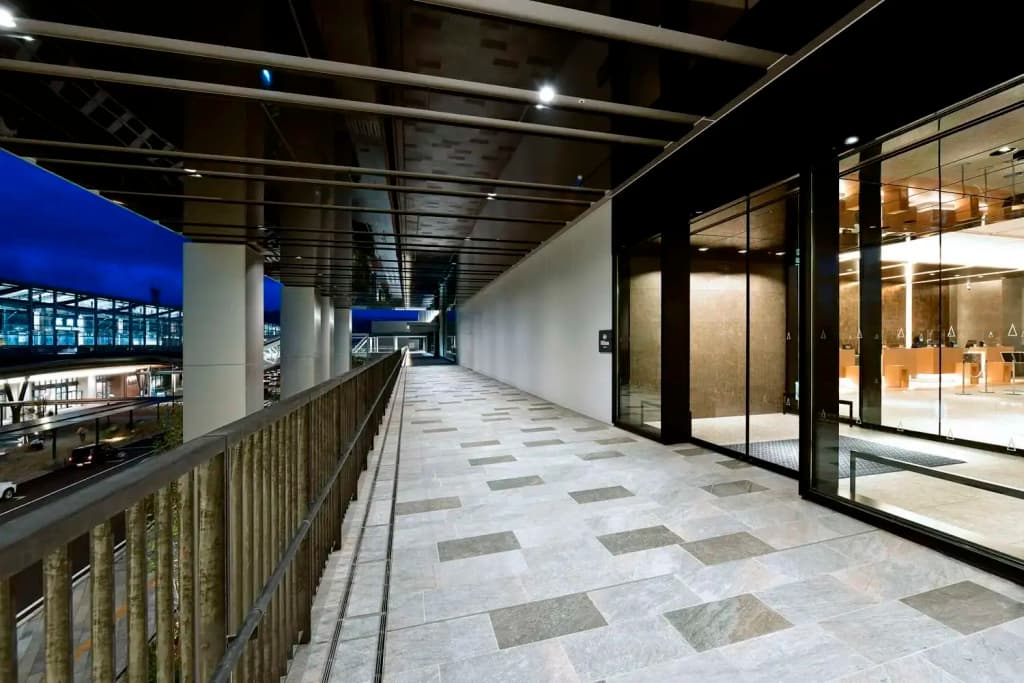 Photo 18