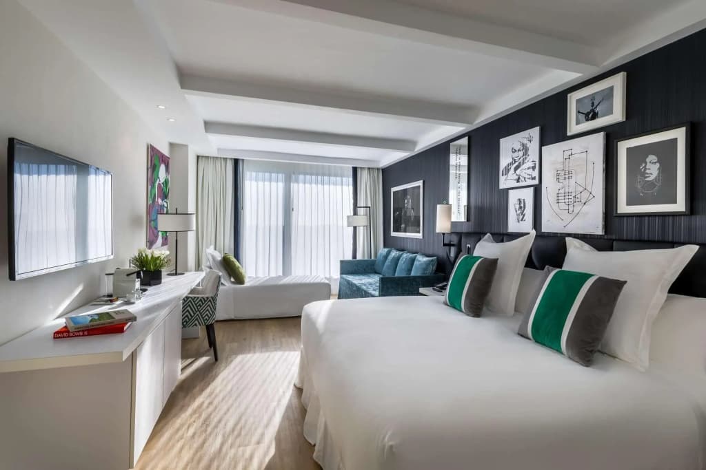 hotel