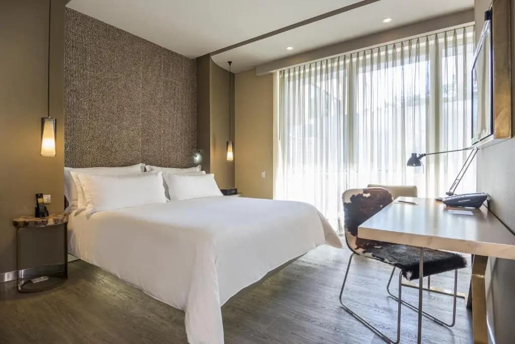 hotel