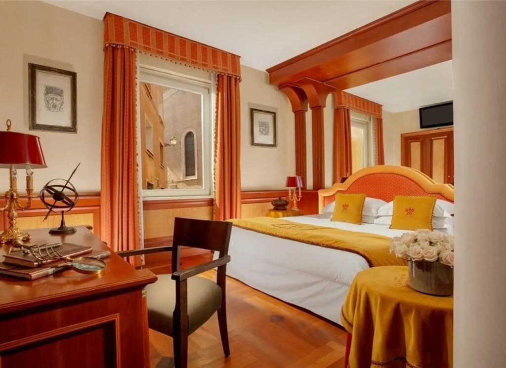 Hotel Raphaël – Relais & Châteaux
