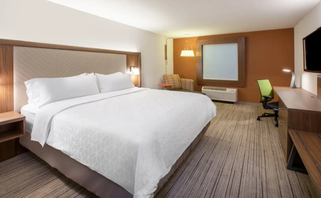 Holiday Inn Express Lethbridge Southeast by IHG
