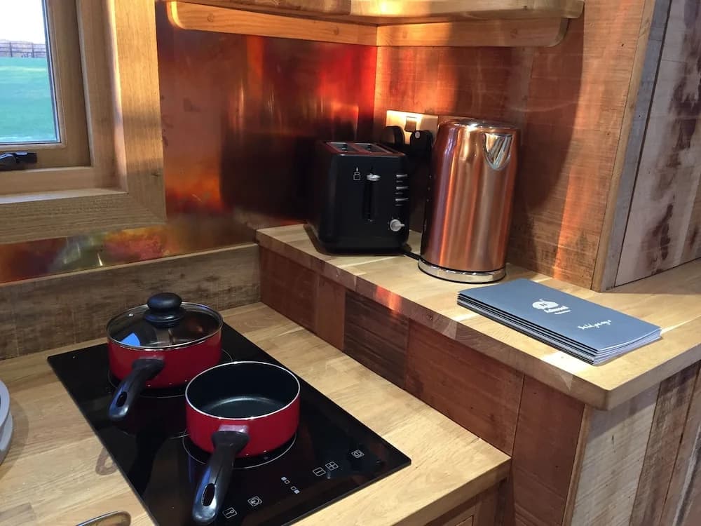 Ashwood Shepherd Hut