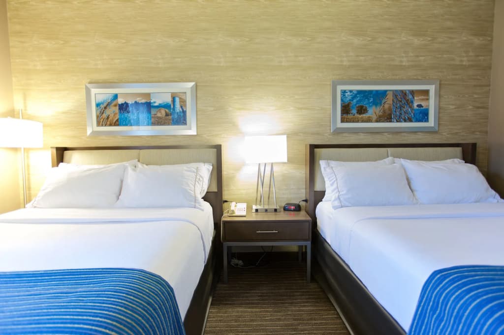 Holiday Inn Express Fargo - West Acres By IHG