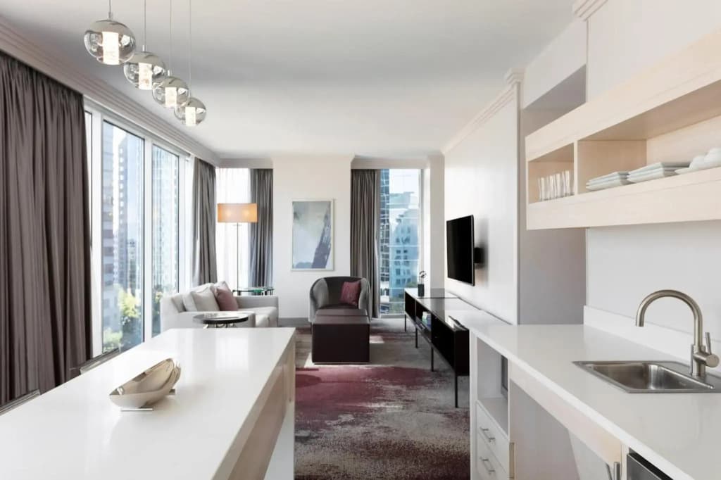 Loews Atlanta Hotel