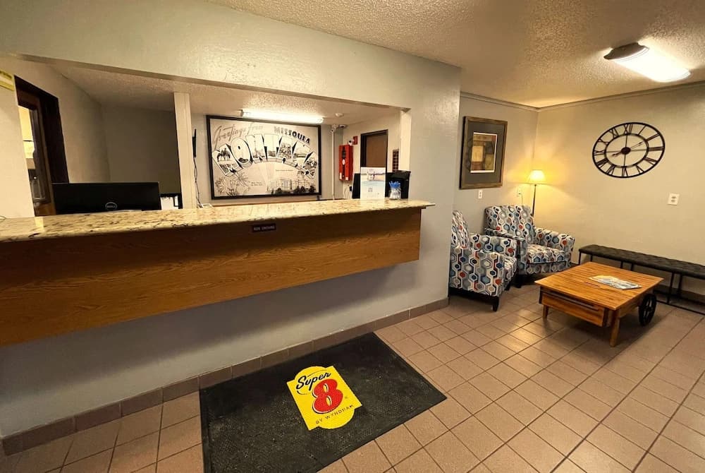 Super 8 By Wyndham Missoula/Brooks Street