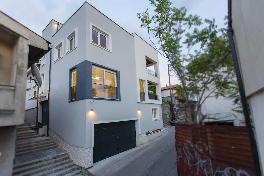 Appleline Apartments (Apple Studios & Rooms) 