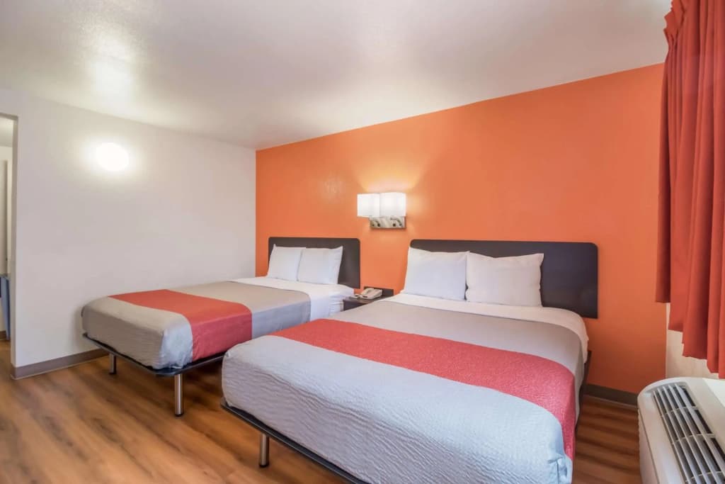 Park Inn by Radisson, Fargo West Acres