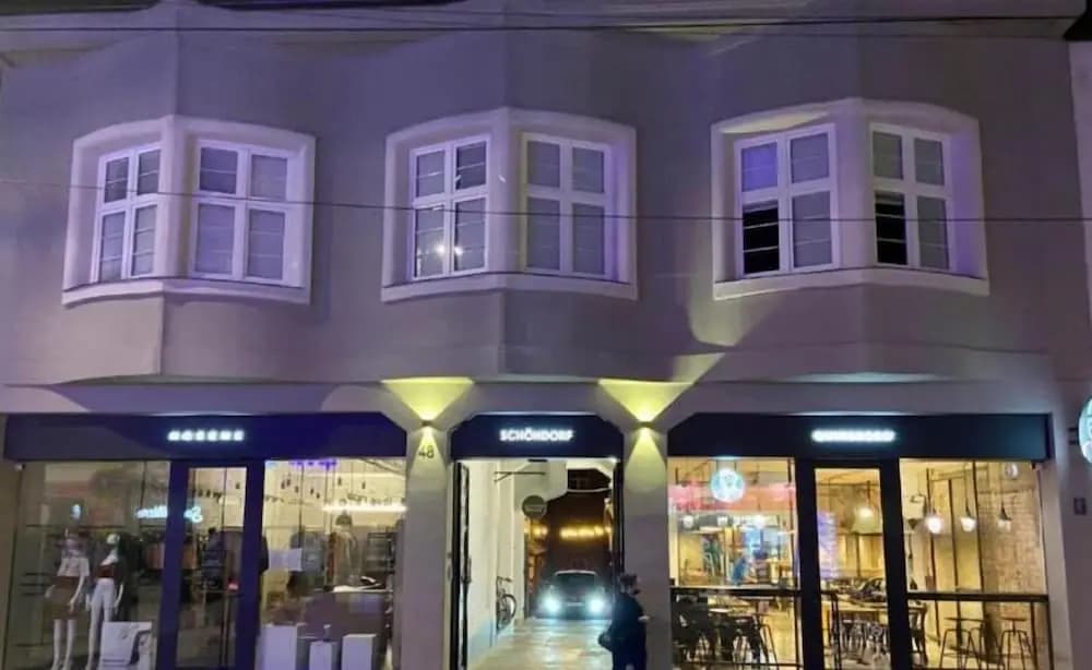 Schöndorf Hostel