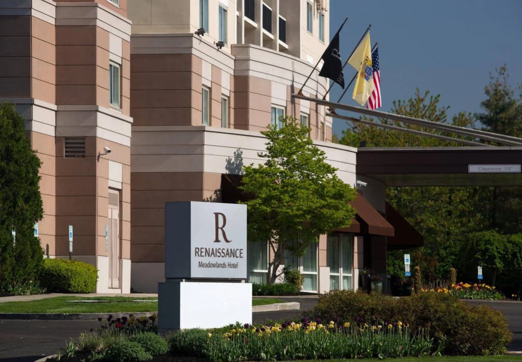 Renaissance Meadowlands Hotel