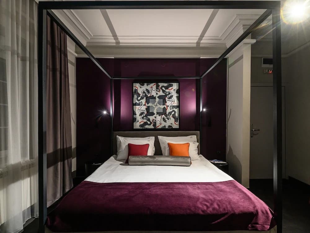 hotel