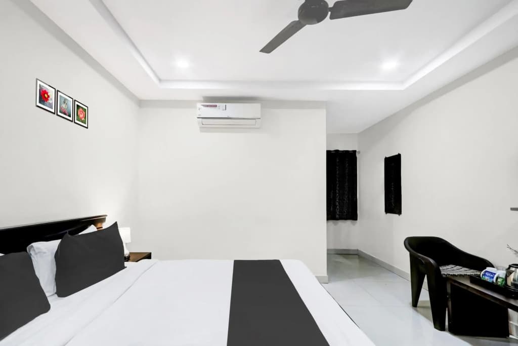 Super OYO Capital O 49955 Hotel Green Tree