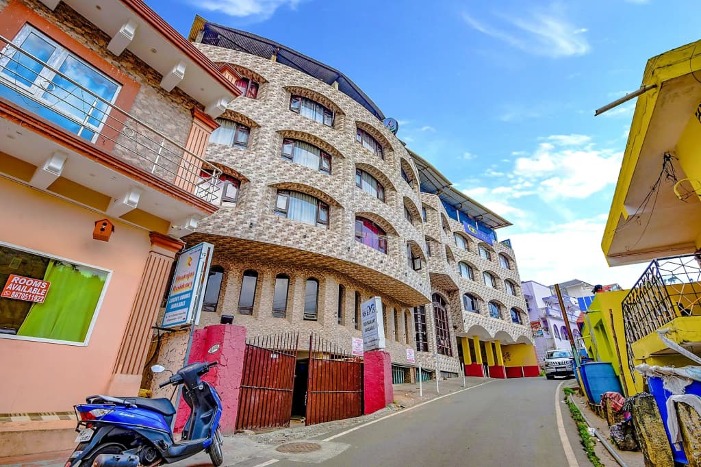 FabHotel Khems Ooty