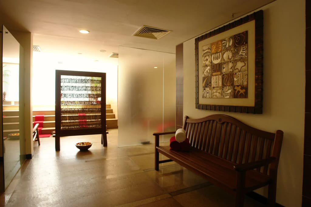 Photo 8