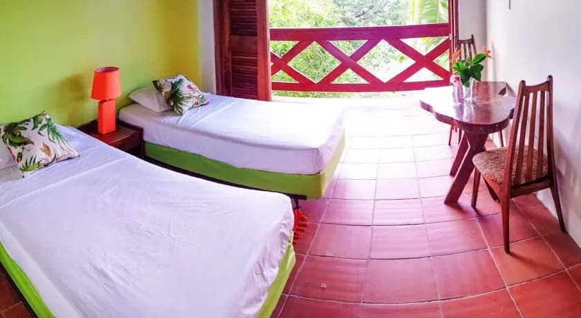 Hummingbird Inn