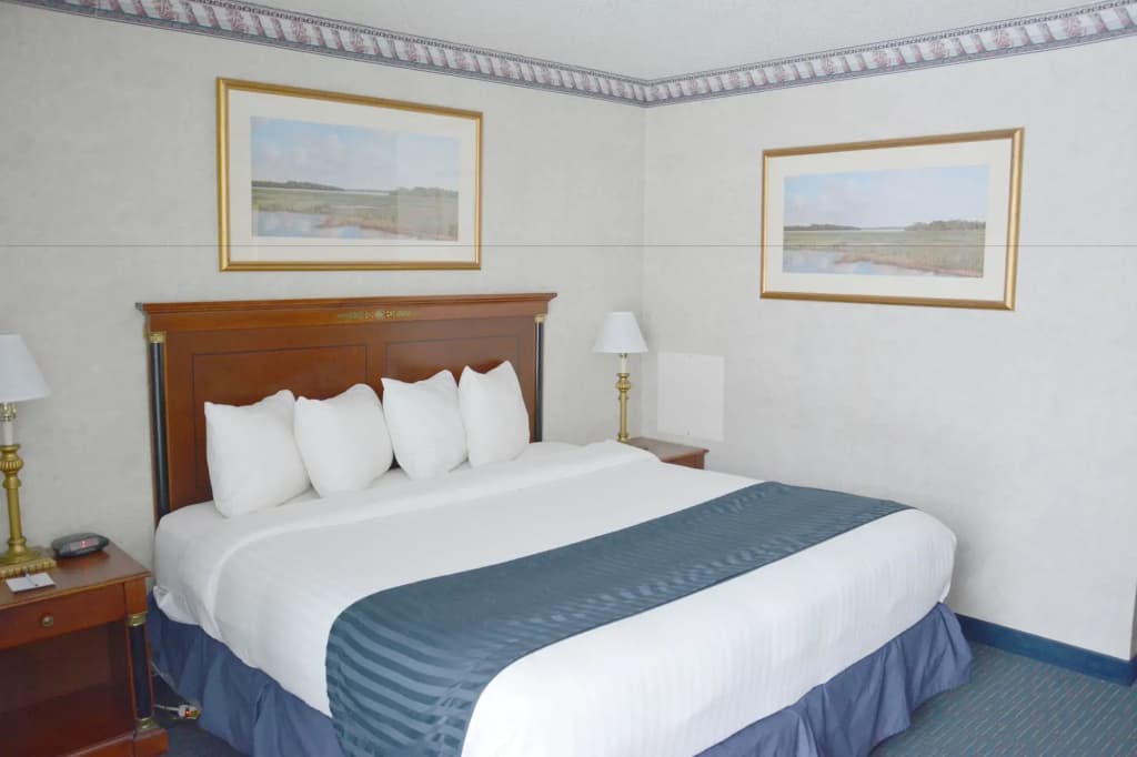 Americas Best Value Inn Milwaukee