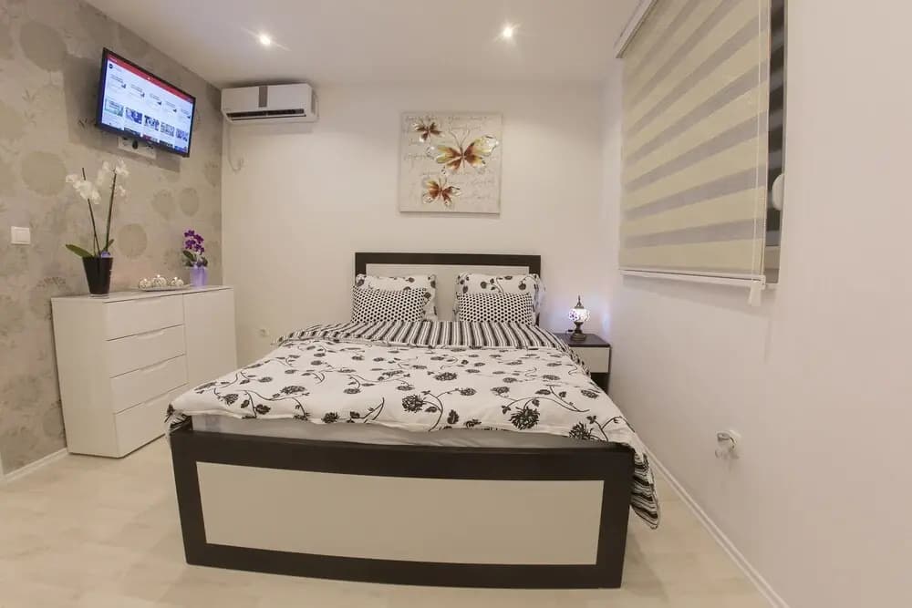 Appleline Apartments (Apple Studios & Rooms) 