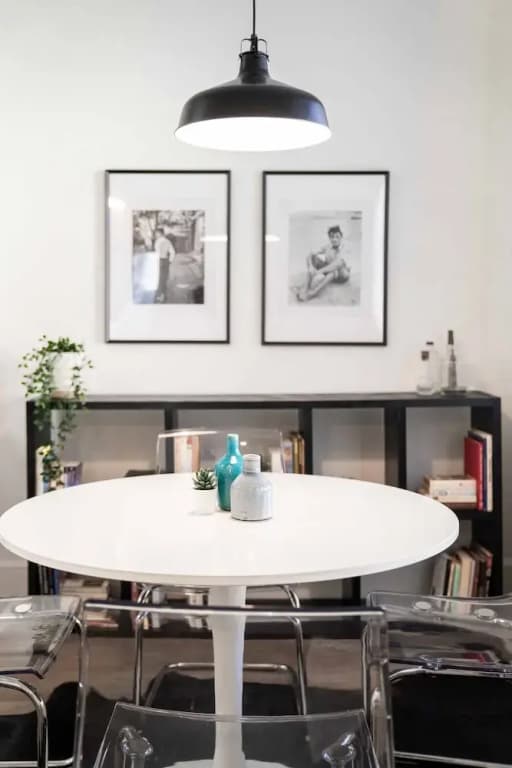 800 Furnished Apartments