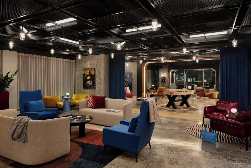 New Hotel Moxy Montreal Downtown