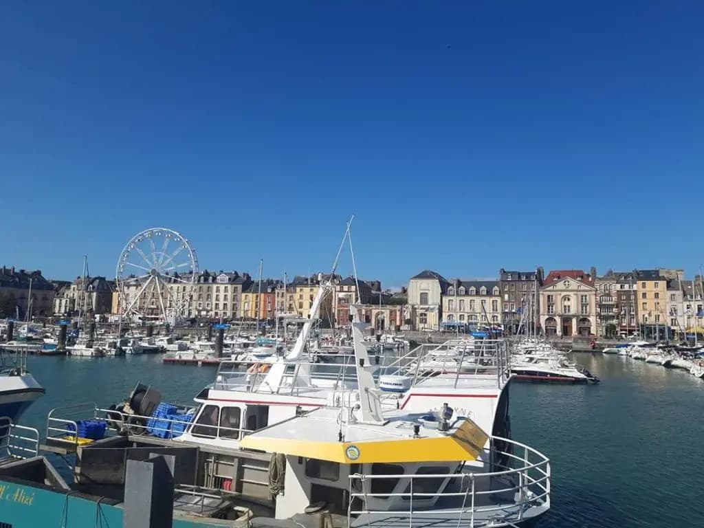 Le Madison, Gîte Atypique