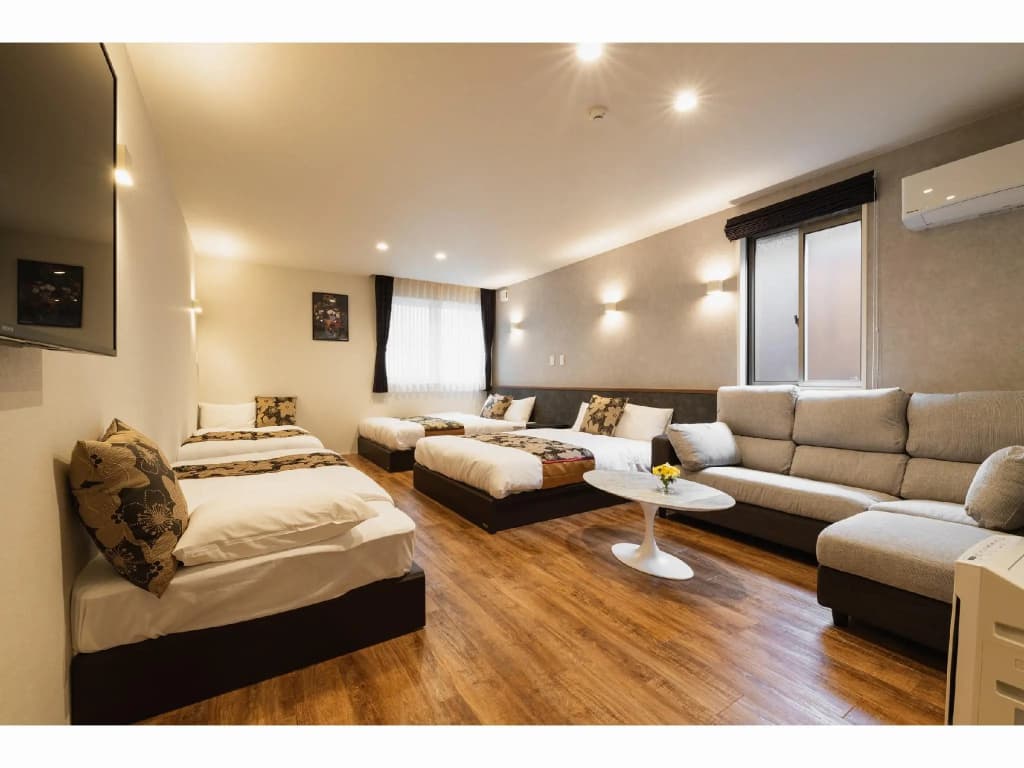 Grand Base Nagasaki