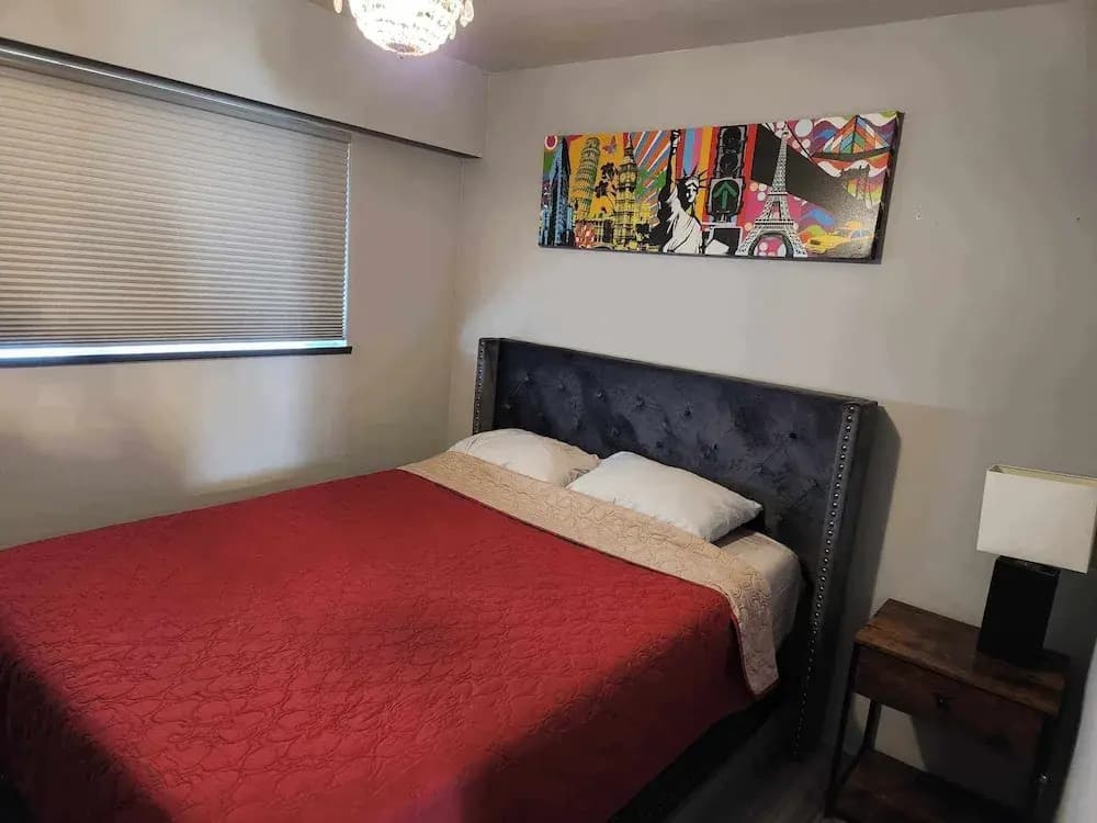 Signature City Charm Furnished 3BR