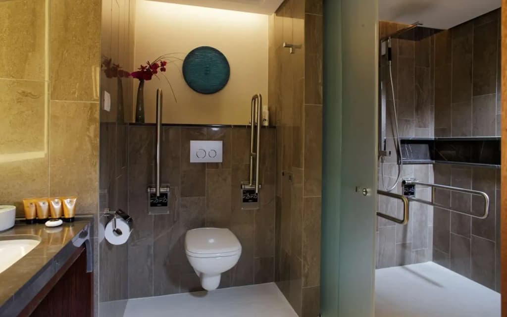 Photo 11