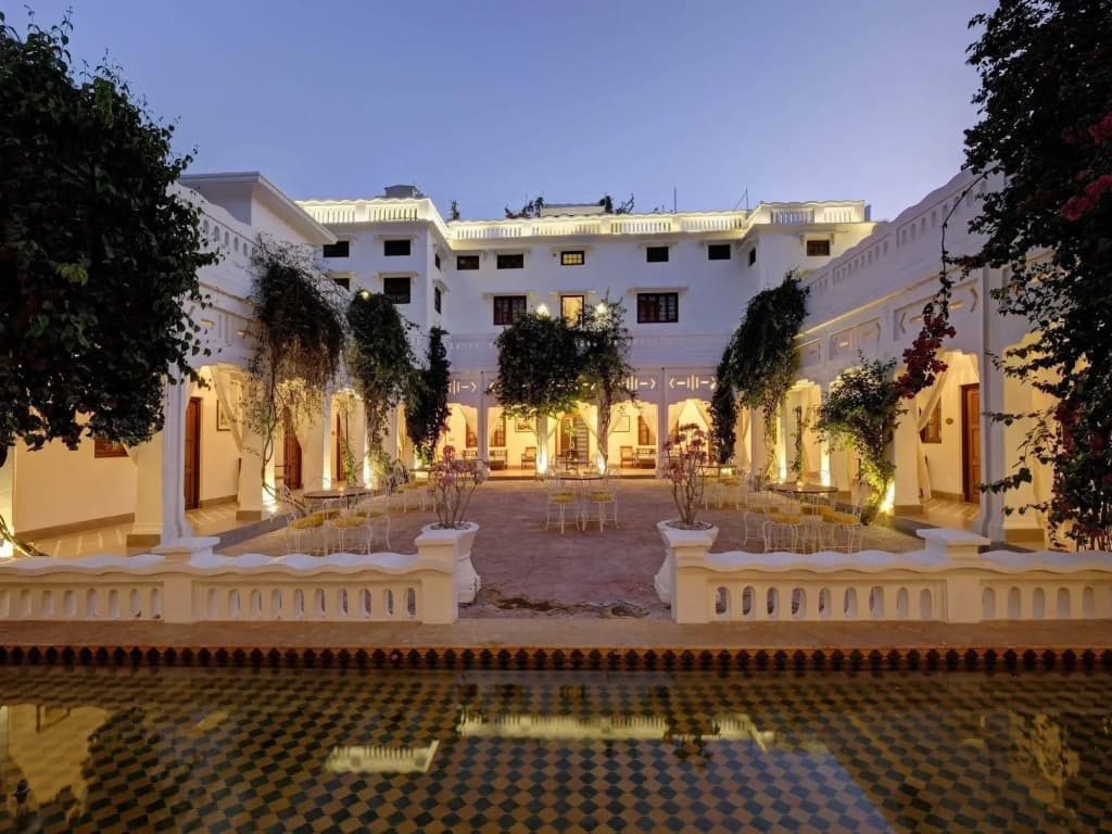 hotel