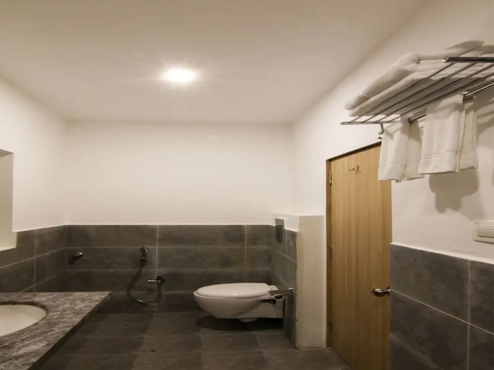 Photo 6
